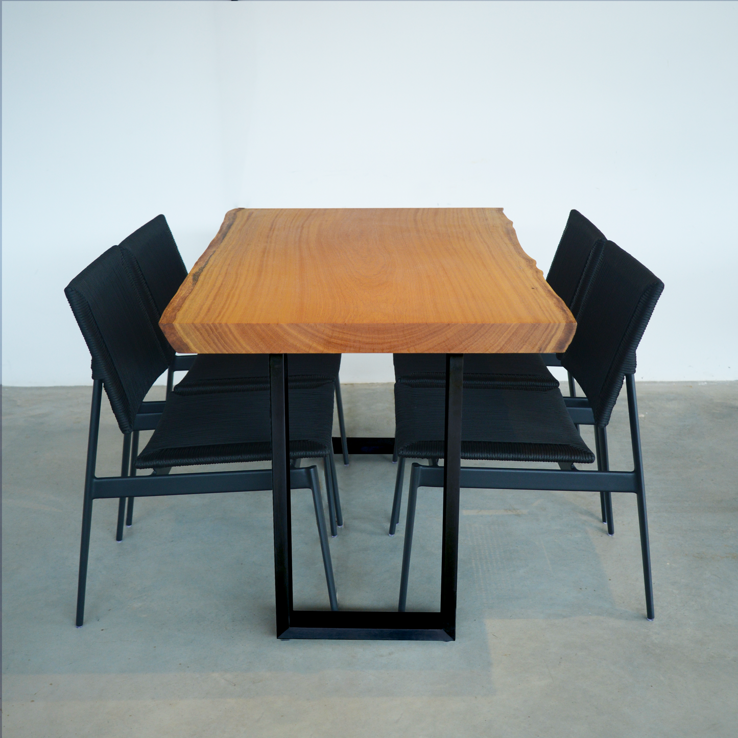 Conjunto Mesa de Jantar | 4 Lugares